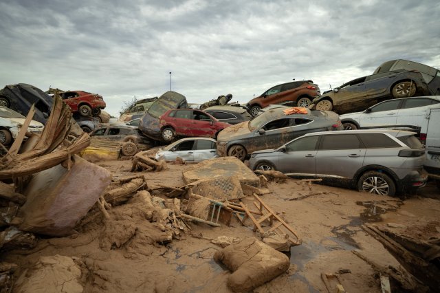 Cementerio de coches de Catarroja