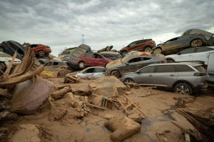 Cementerio de coches de Catarroja