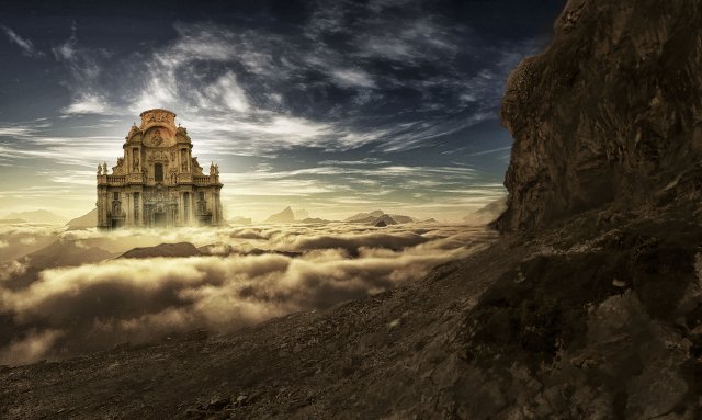 La Catedral por las nubes